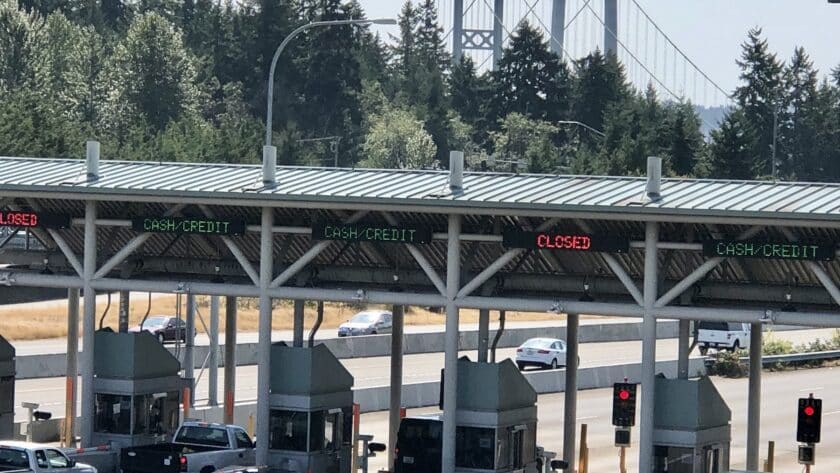 picture of tacoma narrows bridge toll booths