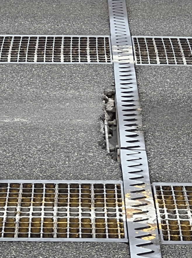 A damaged expansion joint on the westbound Narrows Bridge. Photo courtesy WSDOT via Twitter.